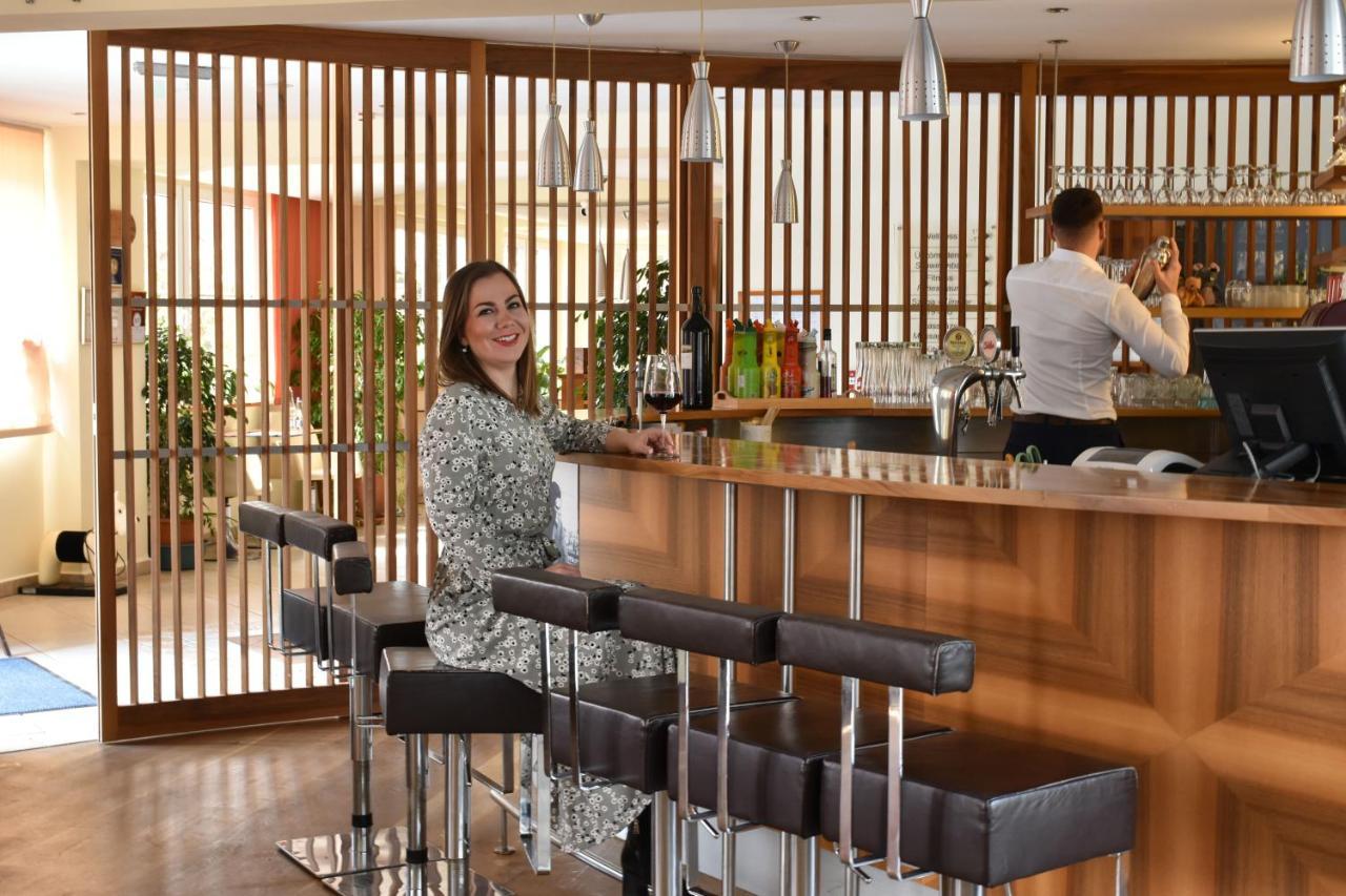 Wellness Hotel Kager Харканы Экстерьер фото