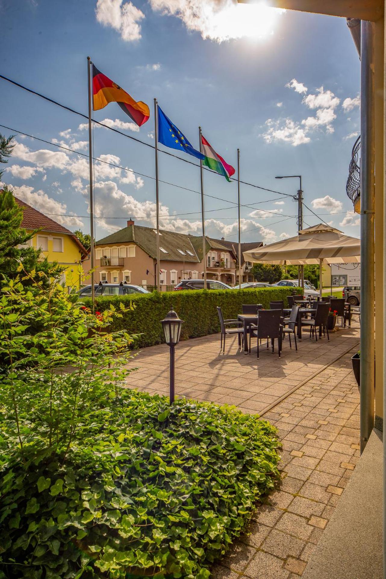 Wellness Hotel Kager Харканы Экстерьер фото